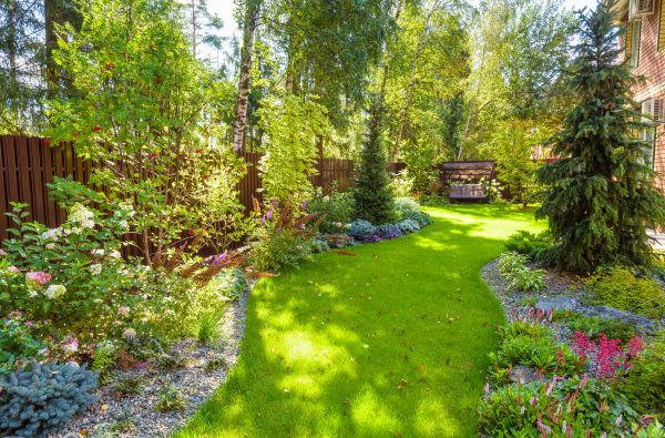 Residential Landscape Service in Burnsville