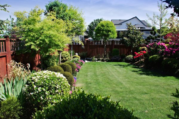 Lawn And Garden Installation in Burnsville