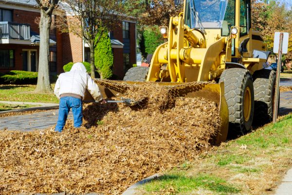 Mulch Hauling in Burnsville