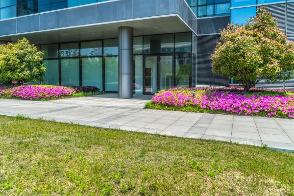 Commercial Gardening in Burnsville
